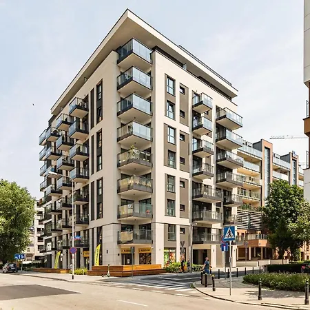 Superapart Okrzei 12 Warsaw