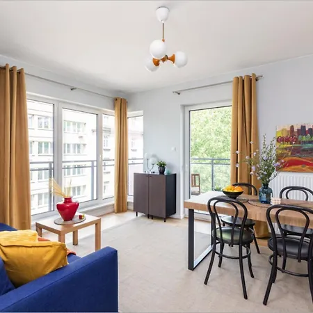 Apartmán Superapart Okrzei 12 - Blisko Warszawskiego Zoo *