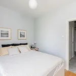 Superapart Okrzei 12 - Blisko Warszawskiego Zoo Apartmán *