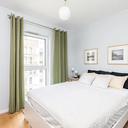 Superapart Okrzei 12 Appartement *